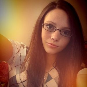 Meet your Posher, Sabine